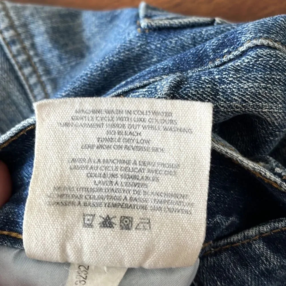 ⭐️3/$15 Men’s  Jeans - Picture 4 of 12